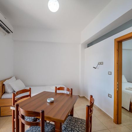 Aleksander Aparthotel Ksamil Bagian luar foto