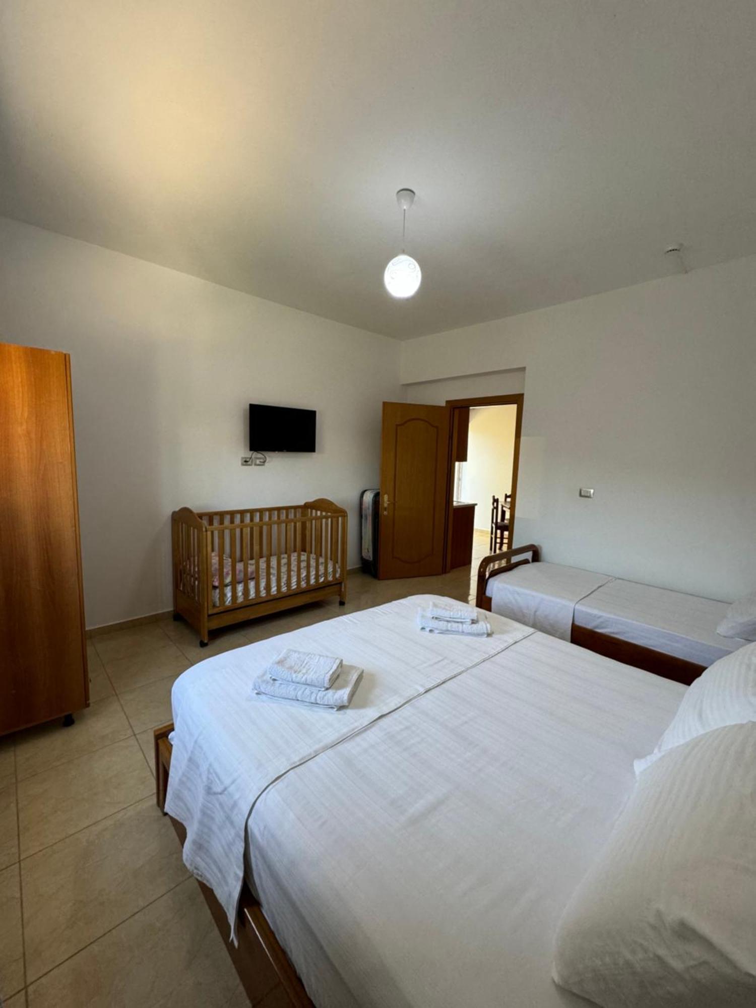 Aleksander Aparthotel Ksamil Bagian luar foto