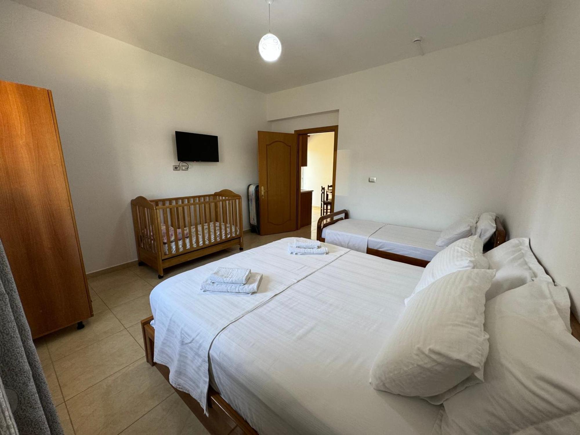 Aleksander Aparthotel Ksamil Bagian luar foto