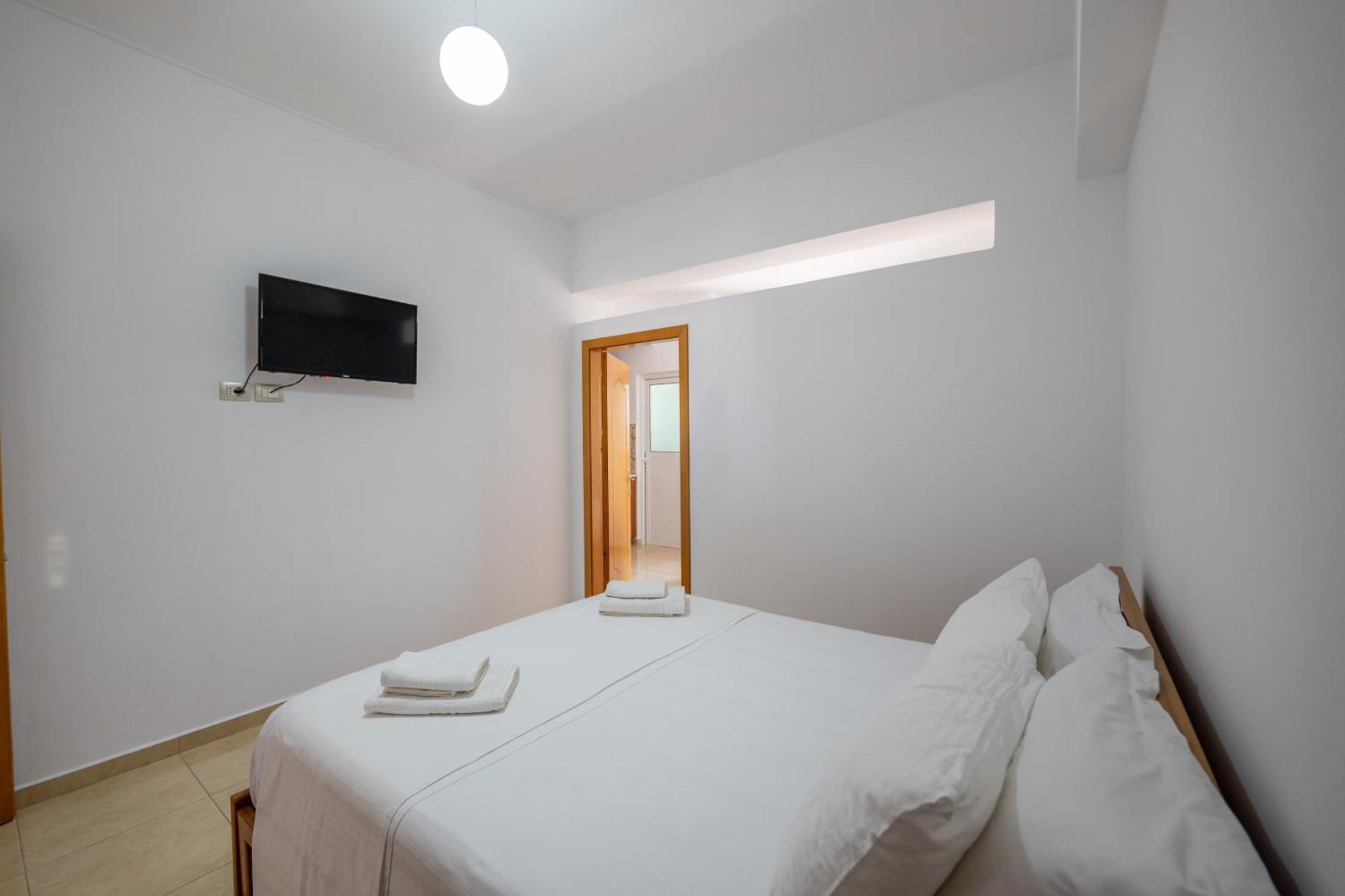 Aleksander Aparthotel Ksamil Bagian luar foto
